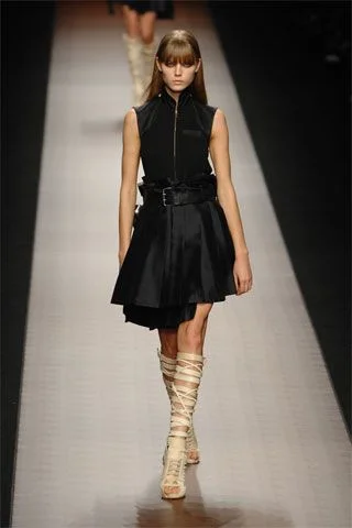 Look 25